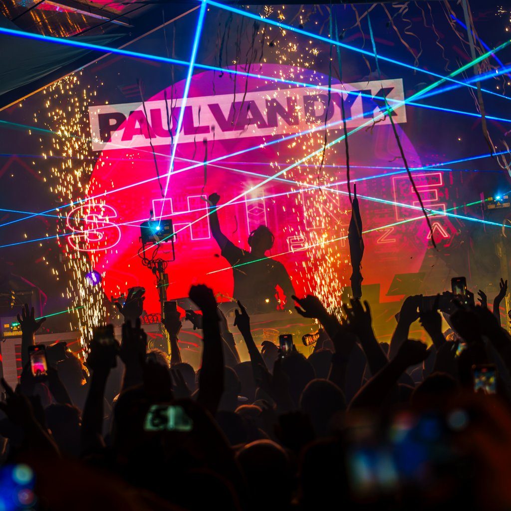 Flyer for Trancecoda & Groovebox pres. Shine Open Air with Paul van Dyk
