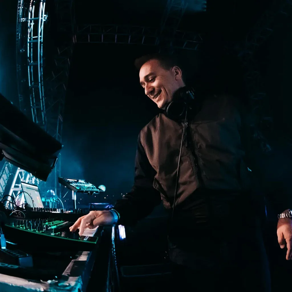Flyer for Trancecoda & Louder Present Paul van Dyk, Plymouth